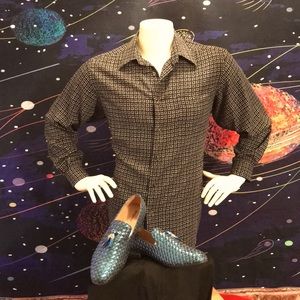 Liz Claiborne Black and White Geometric Button Down Shirt